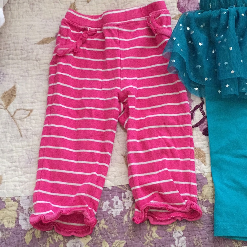 ✨Children’s Pants Bundle!✨ - Picture 4 of 5